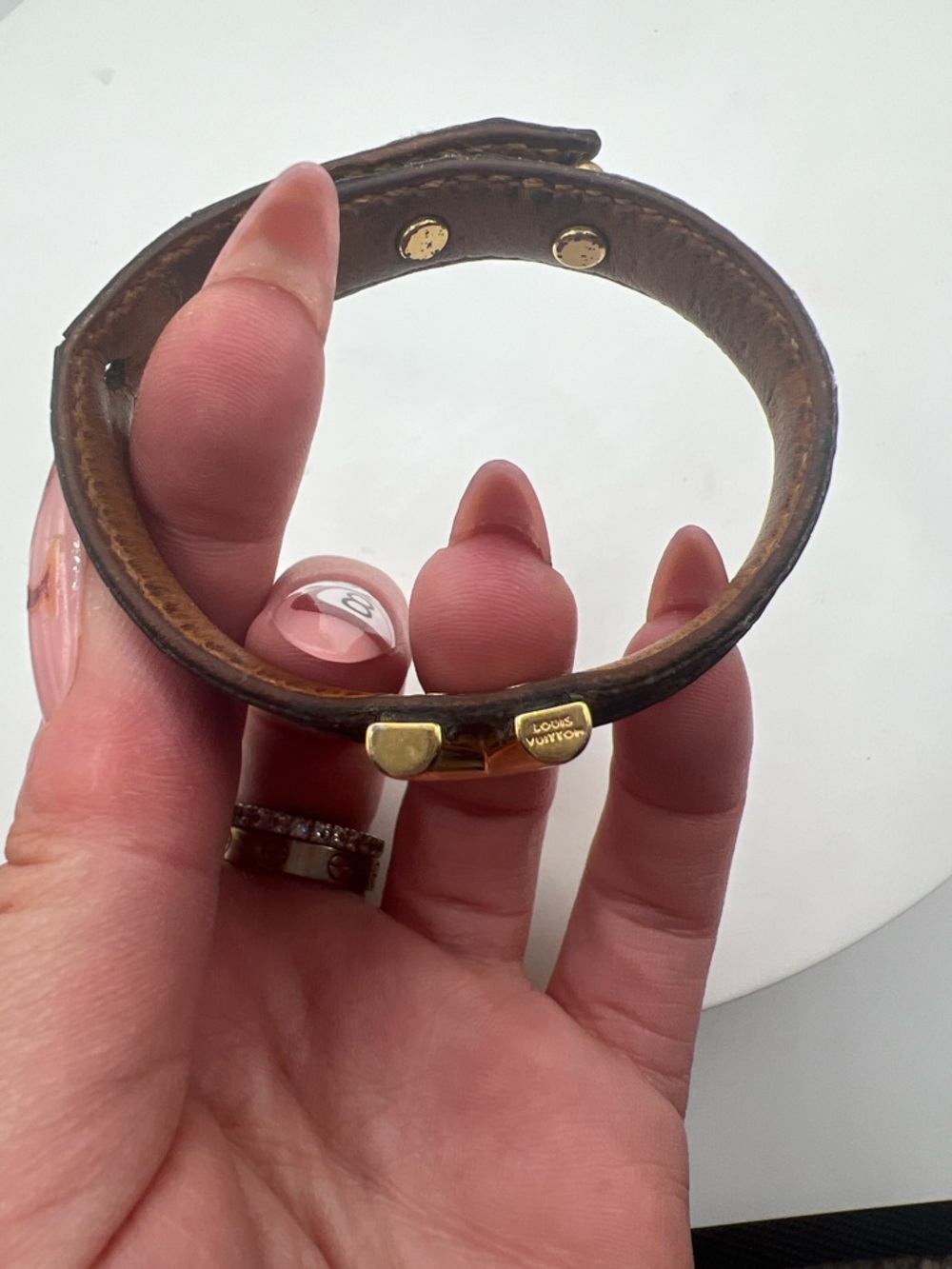 Louis Vuitton Essential V Bracelet Nano with Box, Receipt and Dust Bag - Picture 4 of 14